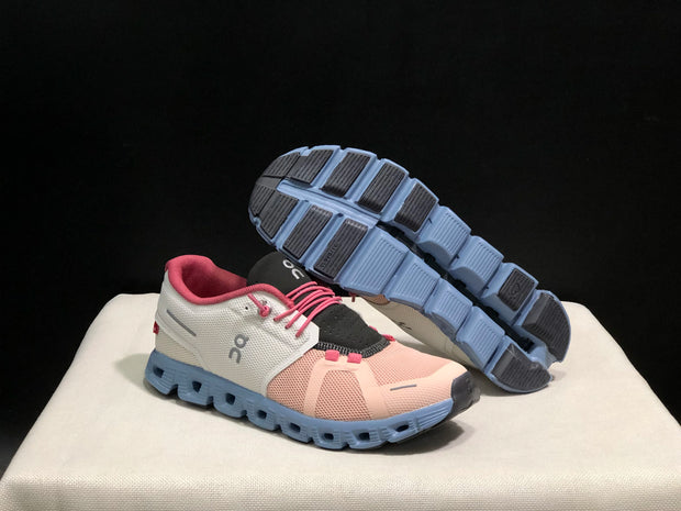 On Cloud 5 Sports Training Shoes for Men and Women